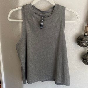 Vuori Energy tank medium Heather grey ☑️